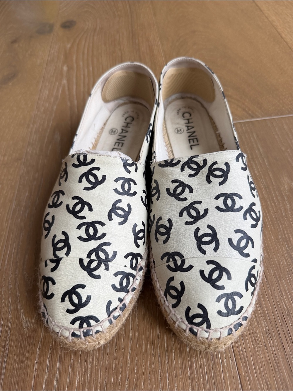 Chanel Espadrille CC Size 39